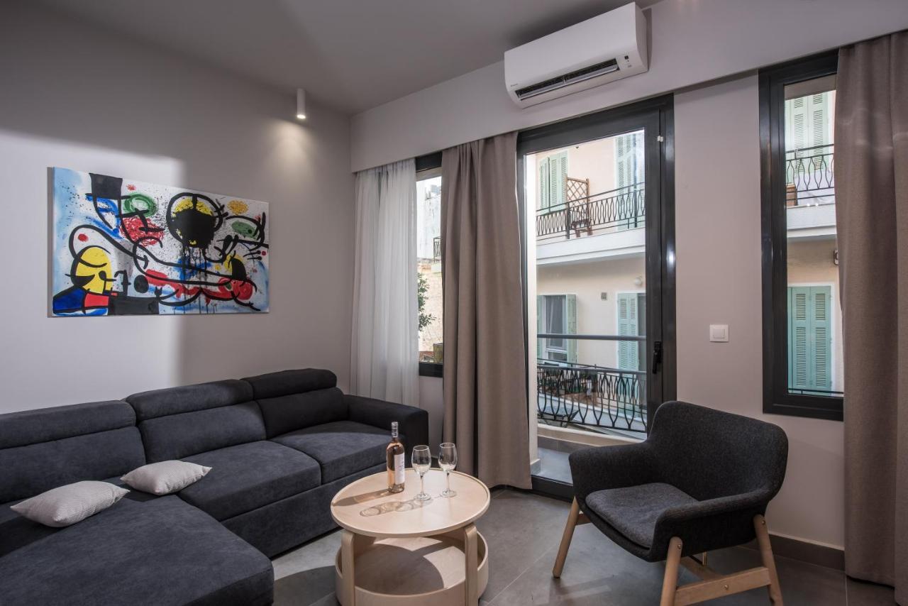 Jacuzzi Suite Piazza Dei Leoni Iraklio Eksteriør billede
